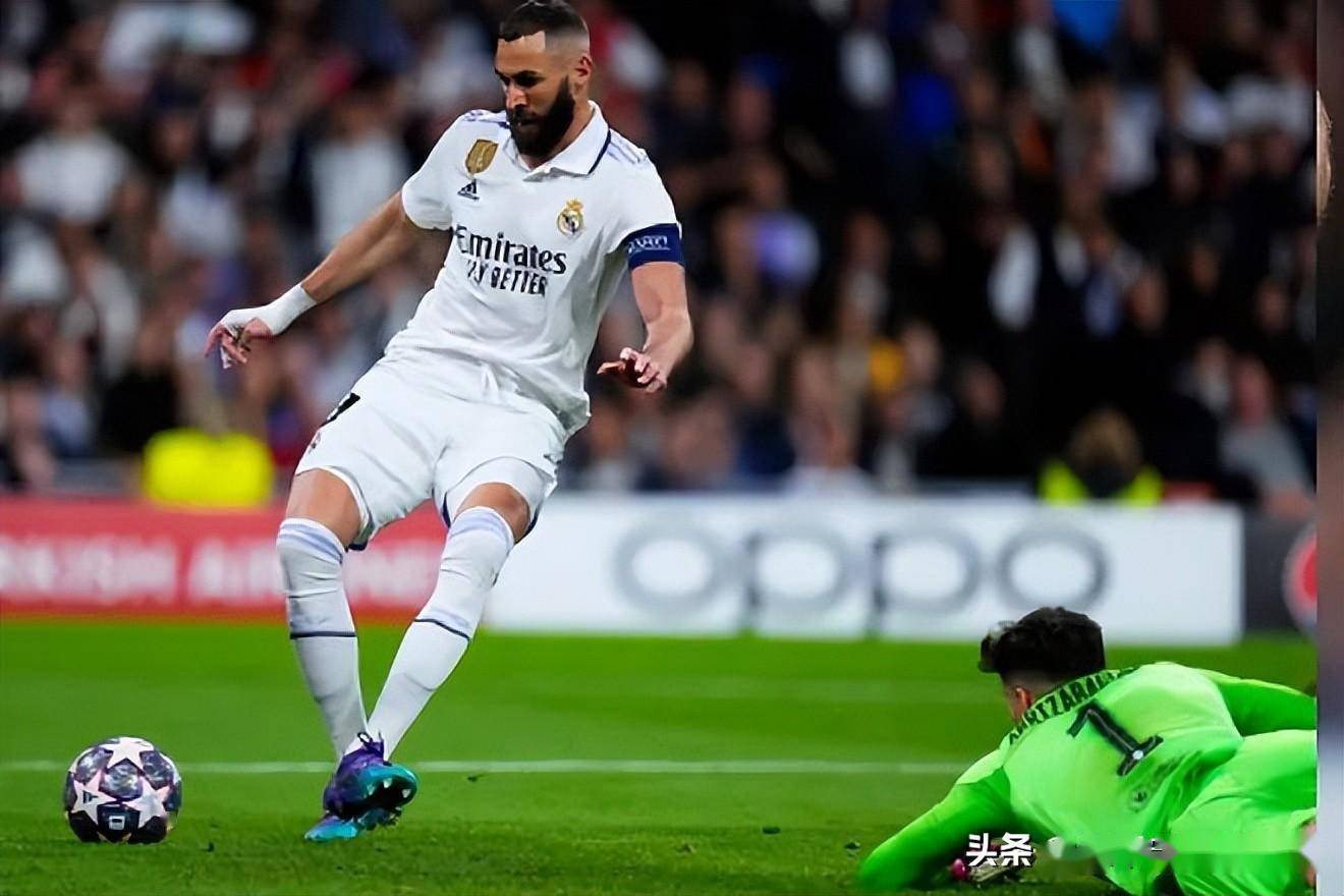 转会期欧冠传出新动向；多伦多猛龙迎来里程碑；管理层表态：压力陡增；球探报告显示潜力(多伦多猛龙主场)