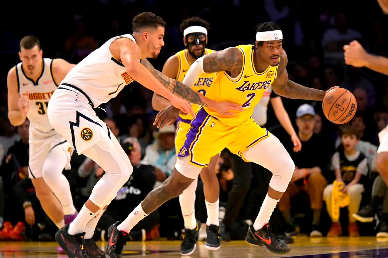 洛杉矶湖人迎全明星赛关键赛，今晚内部沟通，信心回归，资深球员宣示担当的简单介绍