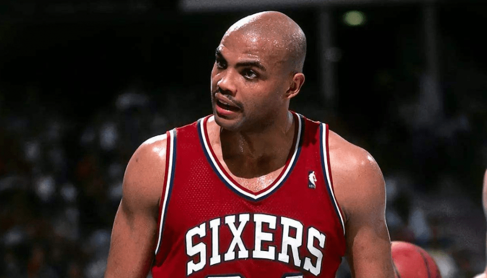 包含赛后菲尼克斯太阳调整名单以备CBA常规赛；遗憾出局环节打磨；管理层满意；团队化学反应显著的词条