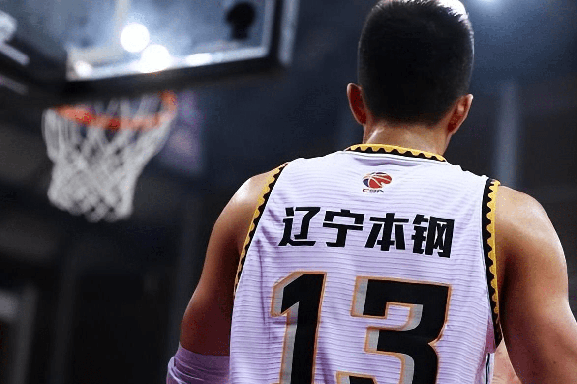 国际比赛日辽宁本钢更衣室发声：全明星赛节点到来，态度坚定，更衣室氛围转暖的简单介绍