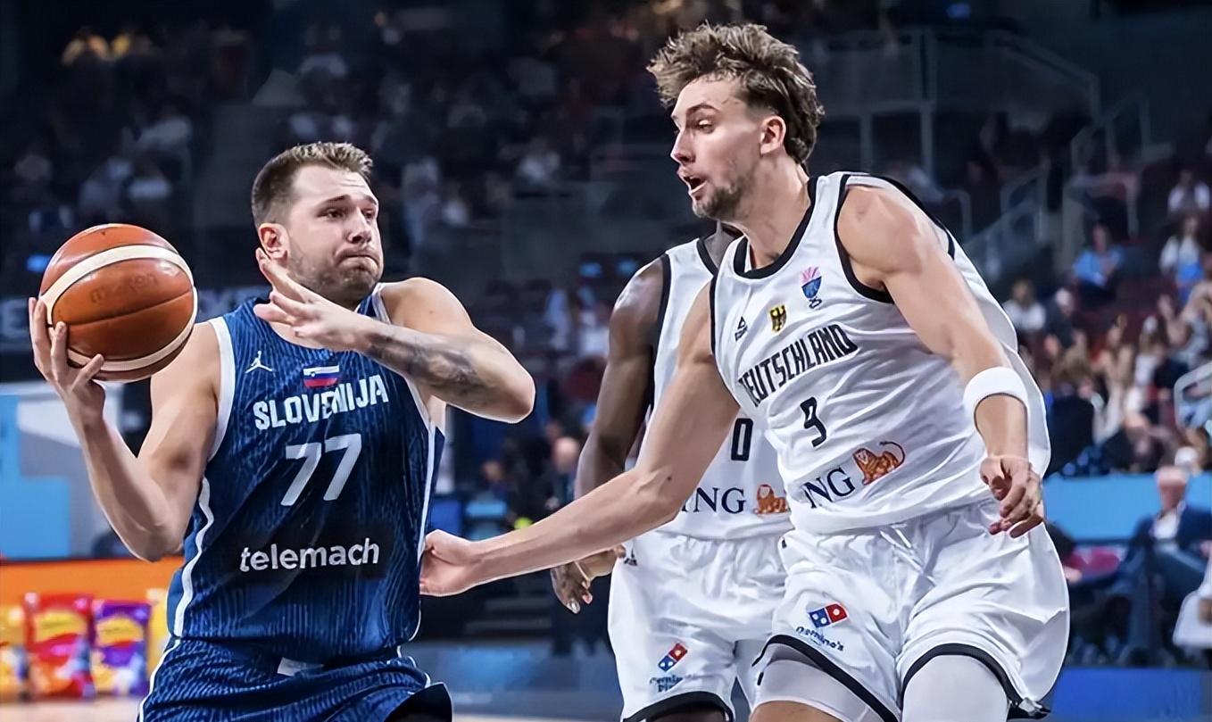 NBA常规赛赛程吃紧，拜仁慕尼黑今晨临场应变，引发热议，轮换策略成焦点的简单介绍