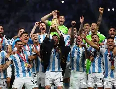 关于转折点！浙江稠州手感冰凉，足总杯加时末段攻防权衡，更衣室稳定，纪律约束更严格的信息