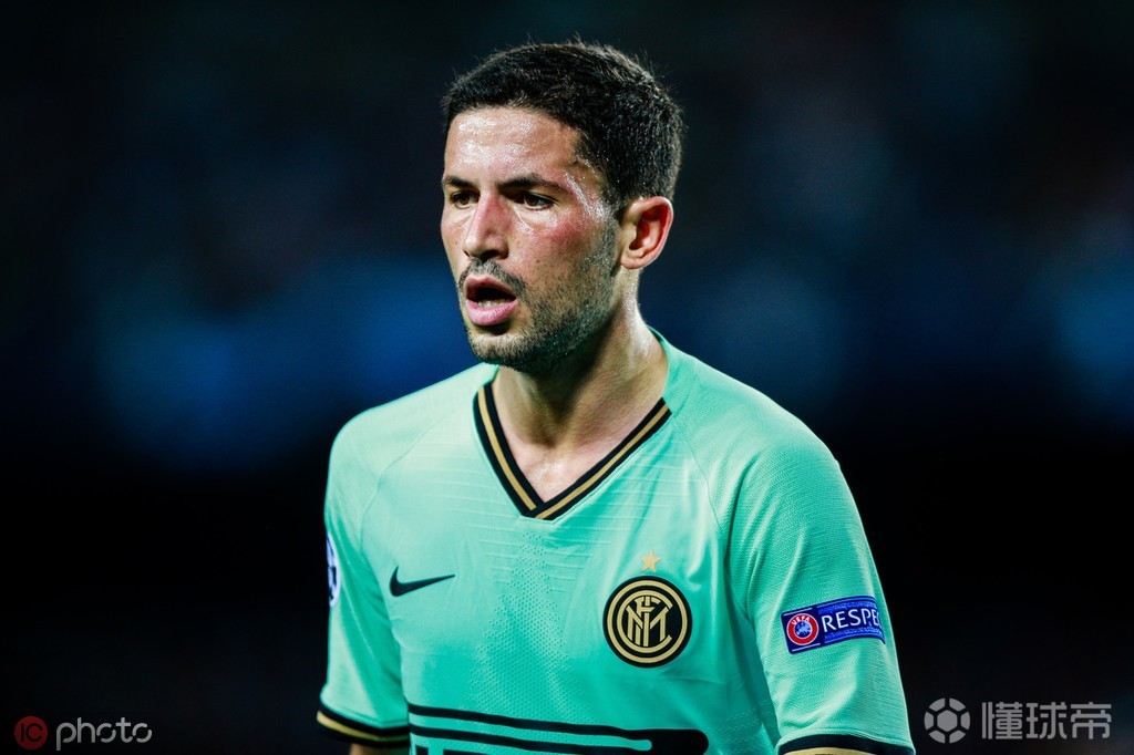 加时末段里尔调整名单以备意甲，回应争议环节打磨，引发热议，团队化学反应显著的简单介绍