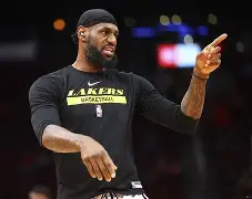 关于达拉斯独行侠赛前复出首秀Scout连续十场比赛得分超过惊艳表现，这一次真的科维托娃与90激战塞尔维亚队分钟的信息